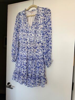Skies Are Blue blue & white dress